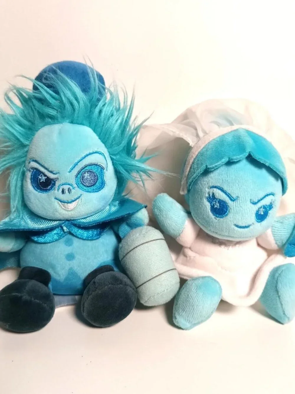 Disney Parks Wishables Haunted Mansion Hatbox Ghost & Constance Hatchaway Plush
